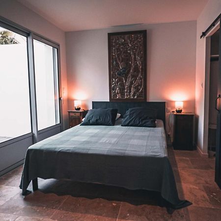 Appartement avec cour privée Centre ville Classé 4 étoiles La Rochelle  Esterno foto